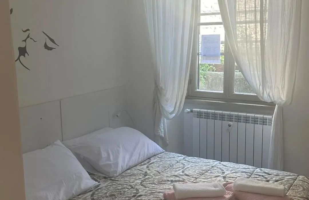 Casa Gemelli Roma-1